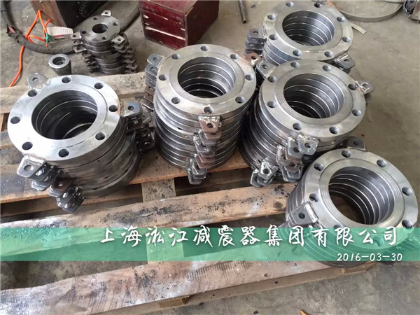 DN150不銹鋼波紋補償器加班生產現場 不銹鋼波紋補償器