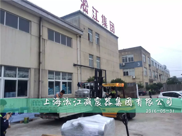 6月1號(hào)不銹鋼金屬軟管出貨 不銹鋼金屬軟管