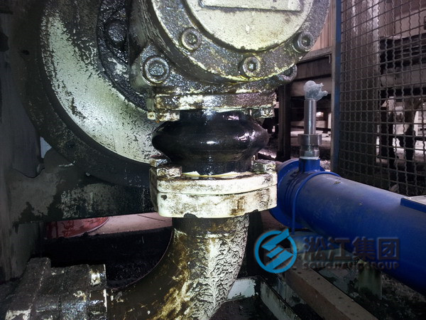 NG耐油橡膠避震喉|液壓設(shè)備橡膠接頭 橡膠接頭