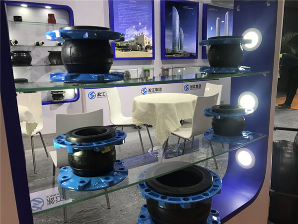 DN125的橡膠軟連接多錢?16公斤